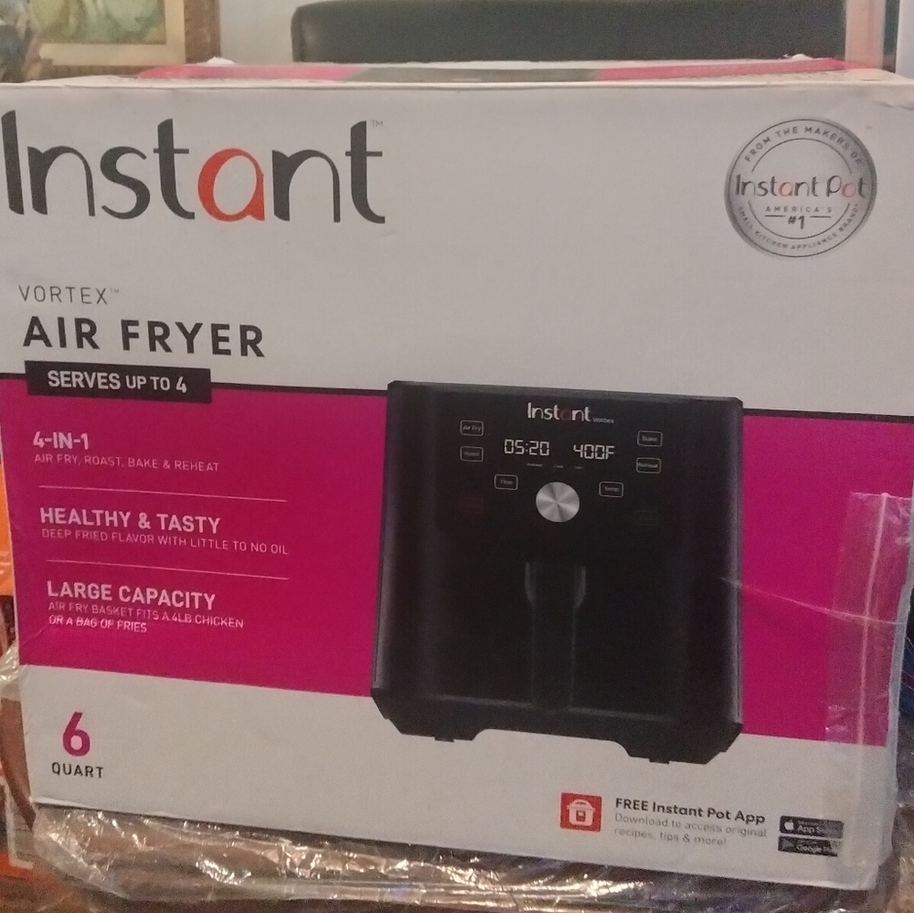 New in Box 6 Quart Vortex Air Fryer by Instant 4 in 1 Large